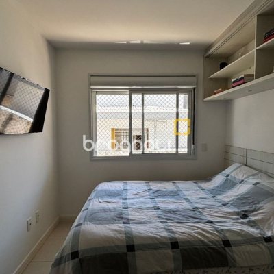 Apartamento com 69m², 2 quartos (sendo 2 suítes), 2 garagens, no bairro Coqueiros em Florianópolis