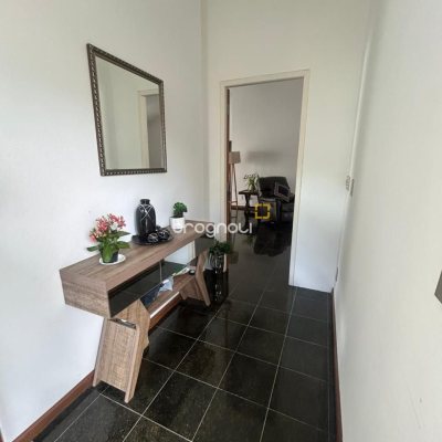 Casa com 400m², 4 garagens, no bairro Centro em Florianópolis