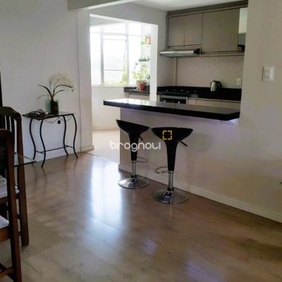Apartamento com 108m², 3 quartos (sendo 1 suíte), 1 garagem, no bairro Abraão em Florianópolis