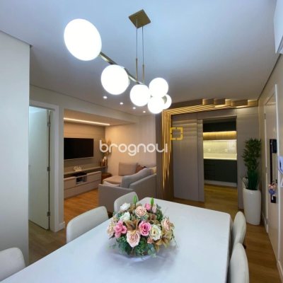 Apartamento com 66m², 3 quartos, 1 garagem, no bairro Trindade em Florianópolis