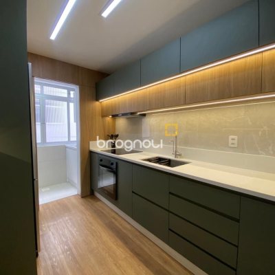 Apartamento com 66m², 3 quartos, 1 garagem, no bairro Trindade em Florianópolis
