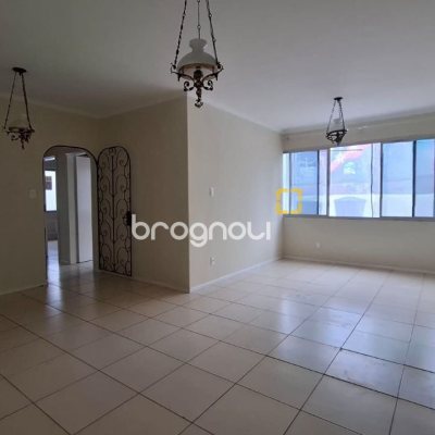 Apartamento com 99m², 3 quartos, 1 garagem, no bairro Centro em Florianópolis