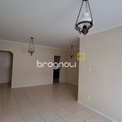 Apartamento com 99m², 3 quartos, 1 garagem, no bairro Centro em Florianópolis