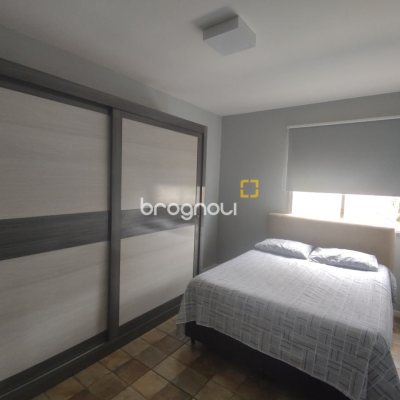 Apartamento com 76m², 2 quartos, no bairro Centro em Florianópolis
