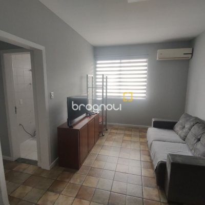 Apartamento com 76m², 2 quartos, no bairro Centro em Florianópolis