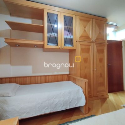 Apartamento com 56m², 1 quarto, 1 garagem, no bairro Agronômica em Florianópolis