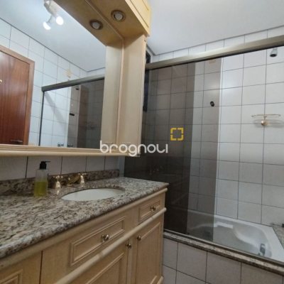 Apartamento com 56m², 1 quarto, 1 garagem, no bairro Agronômica em Florianópolis