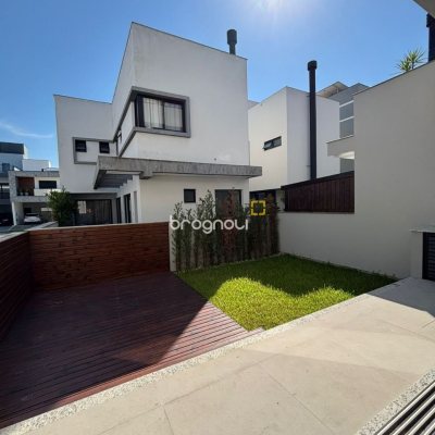 Casa de Condomínio com 176m², 3 quartos (sendo 1 suíte), 4 garagens, no bairro Beira Rio em Biguaçu