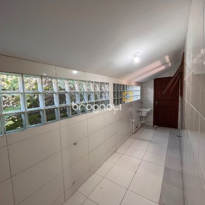 Casa com 313m², 3 quartos (sendo 2 suítes), 4 garagens, no bairro Rio Tavares em Florianópolis