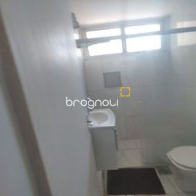 Apartamento com 59m², 2 quartos, no bairro Centro em Florianópolis