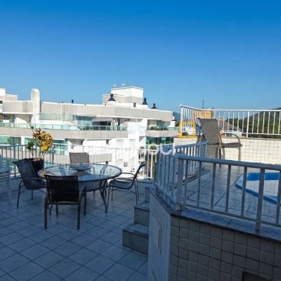 Cobertura com 154m², 3 quartos, 2 garagens, no bairro Canasvieiras em Florianópolis
