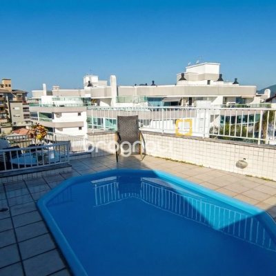 Cobertura com 154m², 3 quartos, 2 garagens, no bairro Canasvieiras em Florianópolis