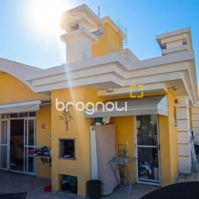 Cobertura com 154m², 3 quartos, 2 garagens, no bairro Canasvieiras em Florianópolis