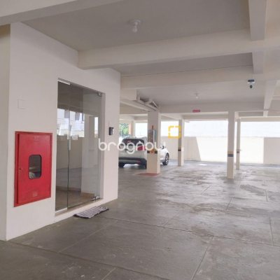 Apartamento com 79m², 2 quartos, 2 garagens, no bairro Canasvieiras em Florianópolis