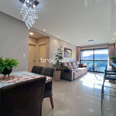 Apartamento com 116m², 3 quartos (sendo 3 suítes), 2 garagens, no bairro Kobrasol em São José