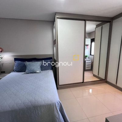 Apartamento com 116m², 3 quartos (sendo 3 suítes), 2 garagens, no bairro Kobrasol em São José