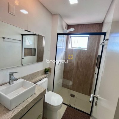 Apartamento com 116m², 3 quartos (sendo 3 suítes), 2 garagens, no bairro Kobrasol em São José