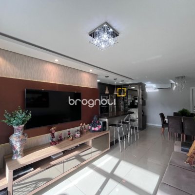 Apartamento com 116m², 3 quartos (sendo 3 suítes), 2 garagens, no bairro Kobrasol em São José