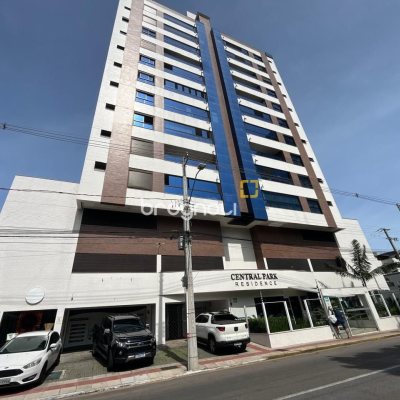 Apartamento com 116m², 3 quartos (sendo 3 suítes), 2 garagens, no bairro Kobrasol em São José