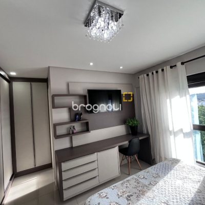Apartamento com 116m², 3 quartos (sendo 3 suítes), 2 garagens, no bairro Kobrasol em São José