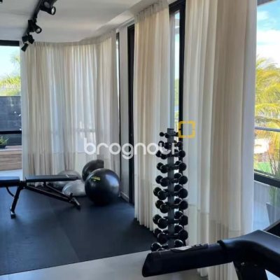 Apartamento com 103m², 2 quartos (sendo 1 suíte), 2 garagens, no bairro Lagoa da Conceição em Florianópolis