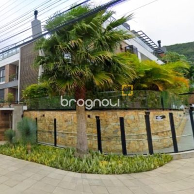 Apartamento com 103m², 2 quartos (sendo 1 suíte), 2 garagens, no bairro Lagoa da Conceição em Florianópolis