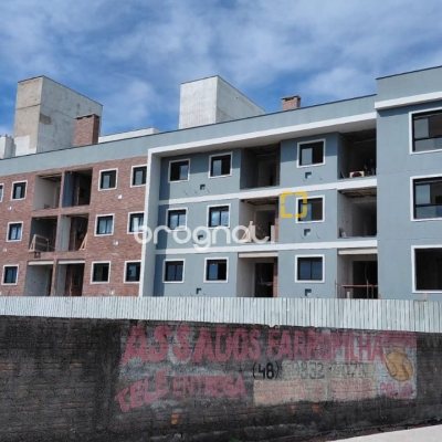 Apartamento com 72m², 2 quartos (sendo 2 suítes), 1 garagem, no bairro Ingleses em Florianópolis