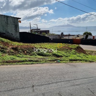 Terreno com 434m², no bairro Serraria em São José