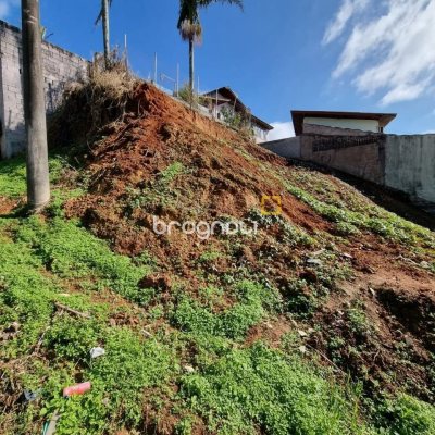 Terreno com 434m², no bairro Serraria em São José