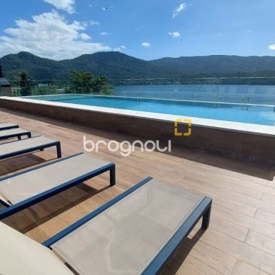 Loft com 57m², 1 quarto (sendo 1 suíte), 1 garagem, no bairro Lagoa da Conceição em Florianópolis