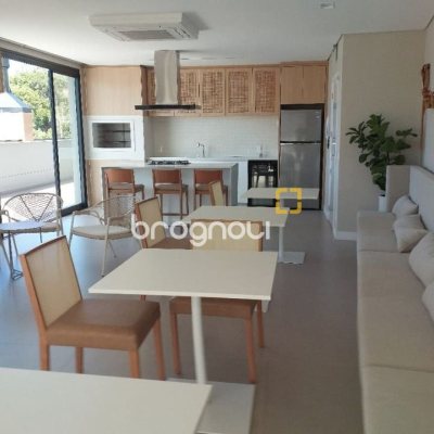 Loft com 57m², 1 quarto (sendo 1 suíte), 1 garagem, no bairro Lagoa da Conceição em Florianópolis