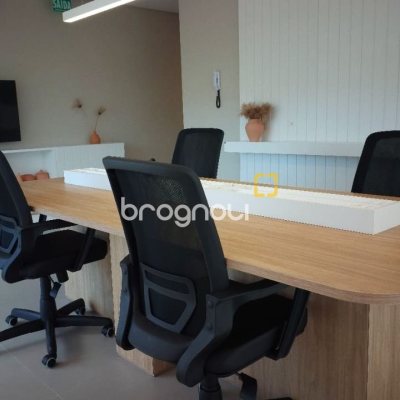 Loft com 57m², 1 quarto (sendo 1 suíte), 1 garagem, no bairro Lagoa da Conceição em Florianópolis