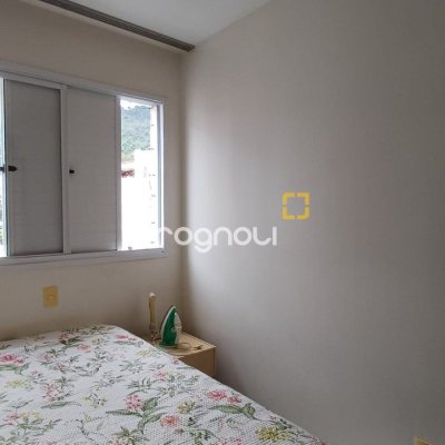 Apartamento com 86m², 3 quartos (sendo 1 suíte), 1 garagem, no bairro Trindade em Florianópolis