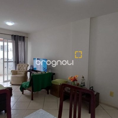 Apartamento com 86m², 3 quartos (sendo 1 suíte), 1 garagem, no bairro Trindade em Florianópolis