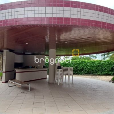Apartamento com 86m², 3 quartos (sendo 1 suíte), 1 garagem, no bairro Trindade em Florianópolis