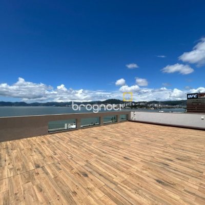 Cobertura com 289m², 3 quartos (sendo 3 suítes), 4 garagens, no bairro Estreito em Florianópolis