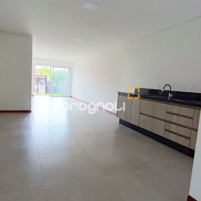 Casa com 123m², 3 quartos (sendo 1 suíte), 1 garagem, no bairro Campeche em Florianópolis