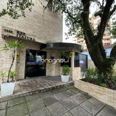 Apartamento com 64m², 3 quartos, 1 garagem, no bairro Centro em Florianópolis