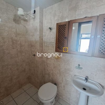 Apartamento com 100m², 3 quartos (sendo 1 suíte), 1 garagem, no bairro Balneário em Florianópolis