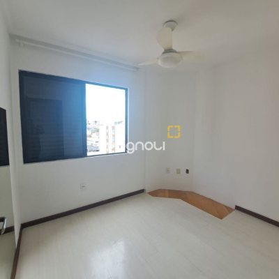 Apartamento com 100m², 3 quartos (sendo 1 suíte), 1 garagem, no bairro Balneário em Florianópolis