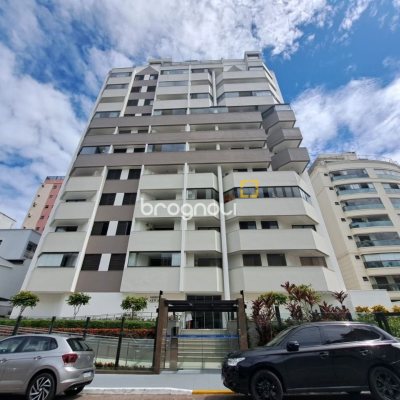 Apartamento com 100m², 3 quartos (sendo 1 suíte), 1 garagem, no bairro Balneário em Florianópolis
