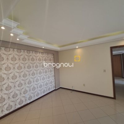 Apartamento com 100m², 3 quartos (sendo 1 suíte), 1 garagem, no bairro Balneário em Florianópolis