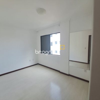 Apartamento com 100m², 3 quartos (sendo 1 suíte), 1 garagem, no bairro Balneário em Florianópolis