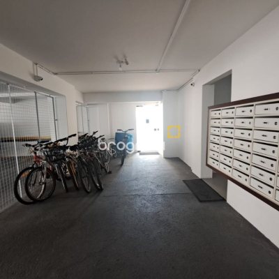 Apartamento com 100m², 3 quartos (sendo 1 suíte), 1 garagem, no bairro Balneário em Florianópolis