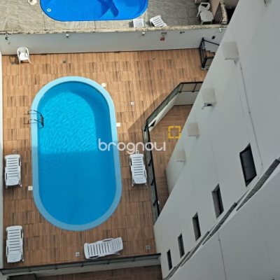 Apartamento com 100m², 3 quartos (sendo 1 suíte), 1 garagem, no bairro Balneário em Florianópolis