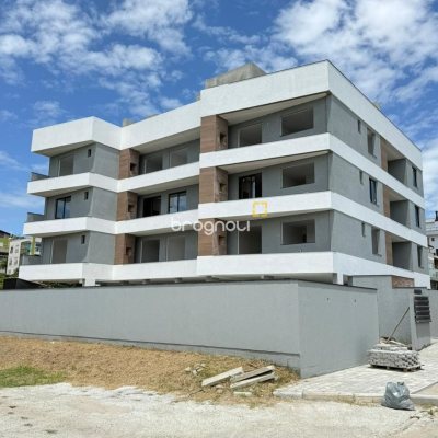 Apartamento com 143m², 2 quartos (sendo 1 suíte), 1 garagem, no bairro Santinho em Florianópolis