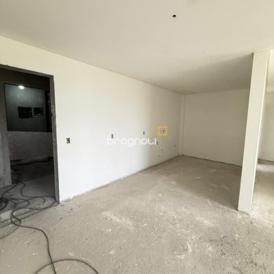 Apartamento com 143m², 2 quartos (sendo 1 suíte), 1 garagem, no bairro Santinho em Florianópolis