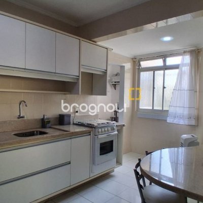 Apartamento com 96m², 3 quartos (sendo 1 suíte), 1 garagem, no bairro Trindade em Florianópolis