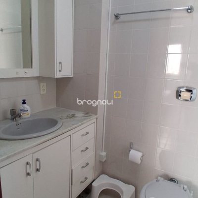 Apartamento com 96m², 3 quartos (sendo 1 suíte), 1 garagem, no bairro Trindade em Florianópolis