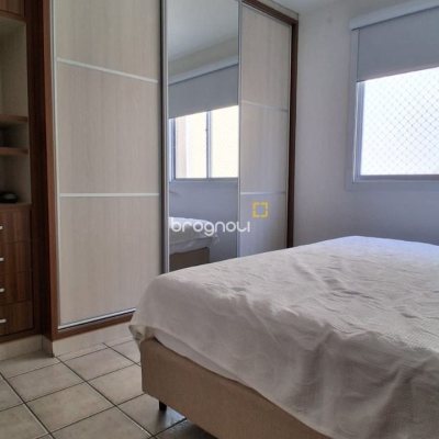 Apartamento com 96m², 3 quartos (sendo 1 suíte), 1 garagem, no bairro Trindade em Florianópolis